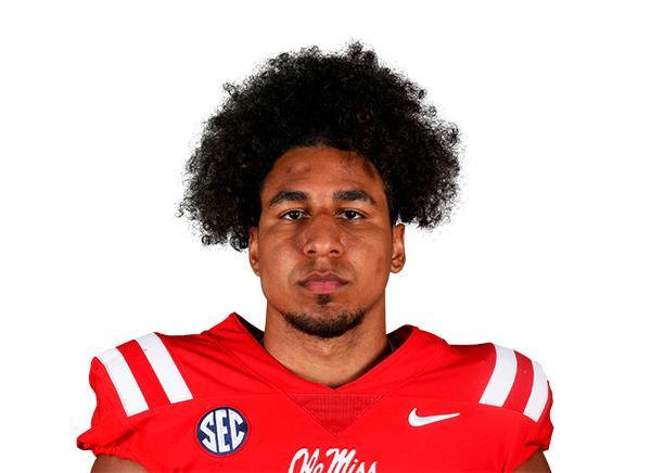 Ole Miss EDGE Tavius Robinson